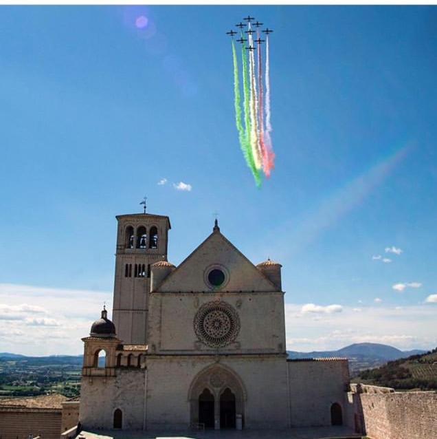 Le Dimore Arcangelo Giuseppe Assisi Exterior photo